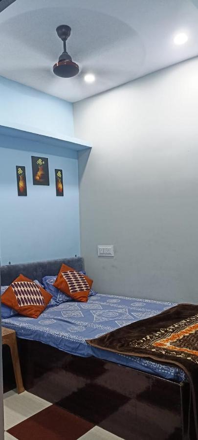 Bhagwati Guest House Uddzsaín Kültér fotó